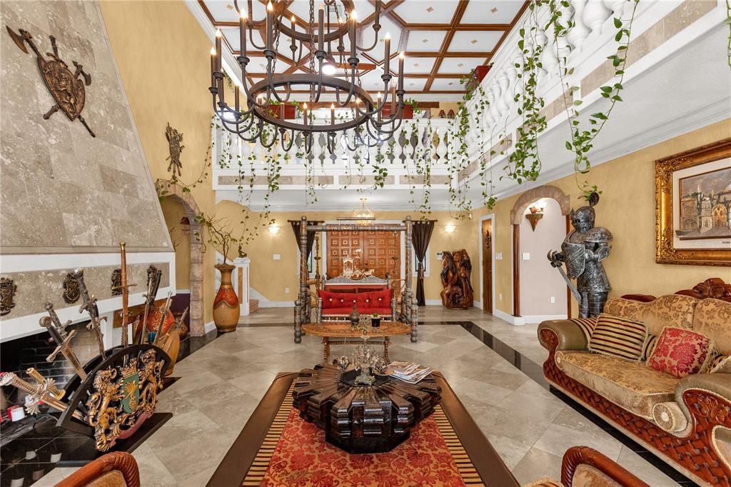 For Sale: $1,999,000 (5 beds, 3 baths, 4680 Square Feet)