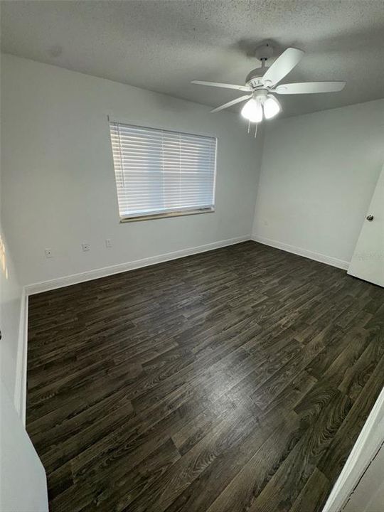 For Rent: $1,379 (2 beds, 1 baths, 938 Square Feet)