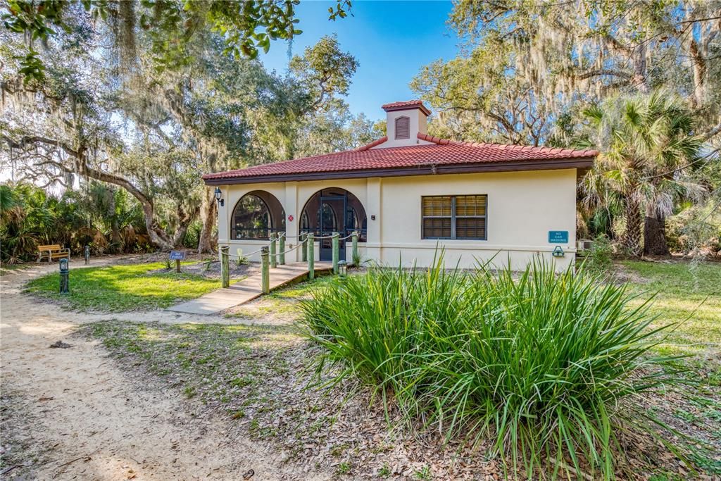 For Sale: $589,000 (3 beds, 2 baths, 1640 Square Feet)