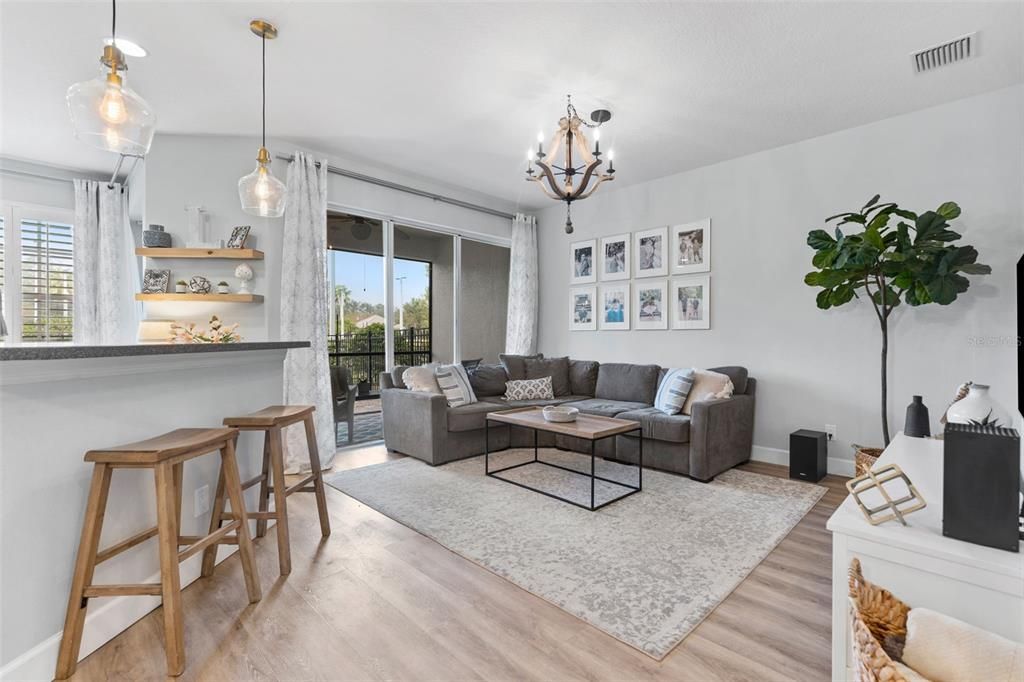 Active With Contract: $495,000 (3 beds, 2 baths, 1792 Square Feet)