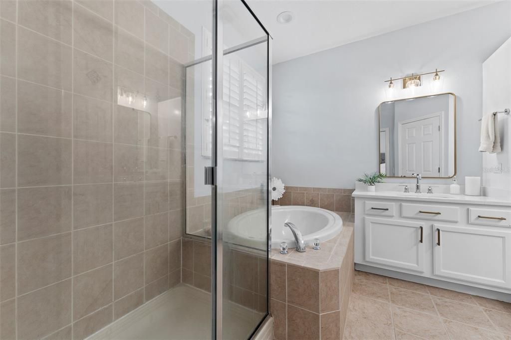 Active With Contract: $495,000 (3 beds, 2 baths, 1792 Square Feet)