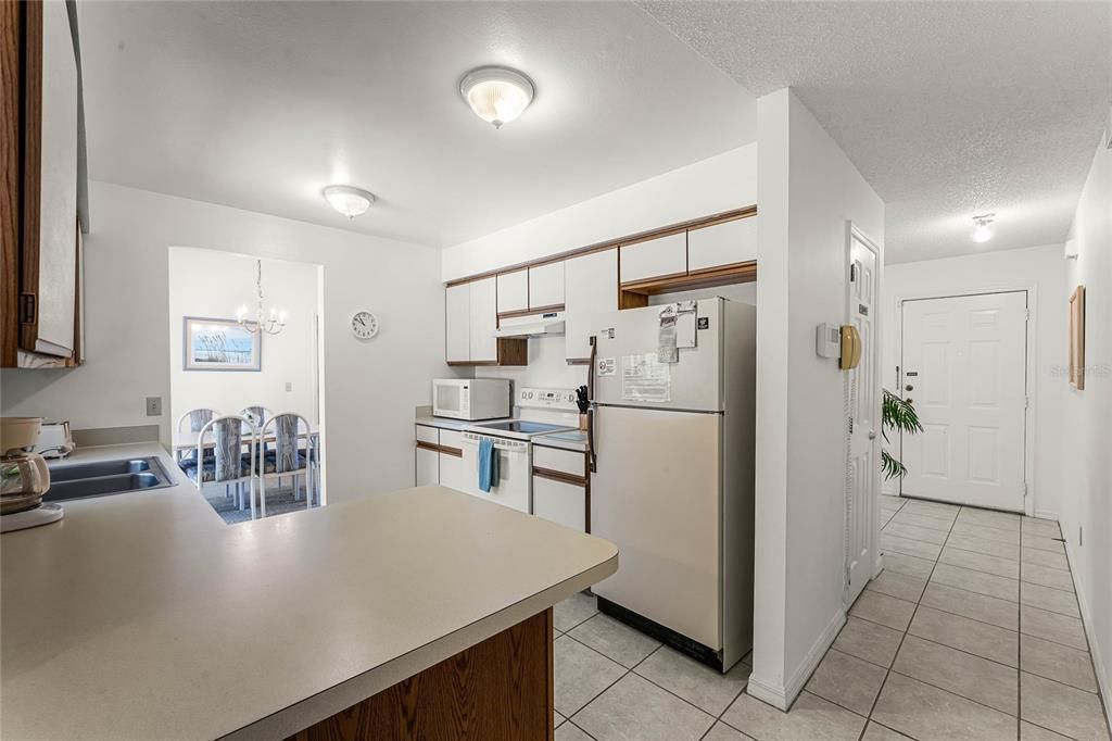 For Sale: $334,950 (3 beds, 2 baths, 1474 Square Feet)