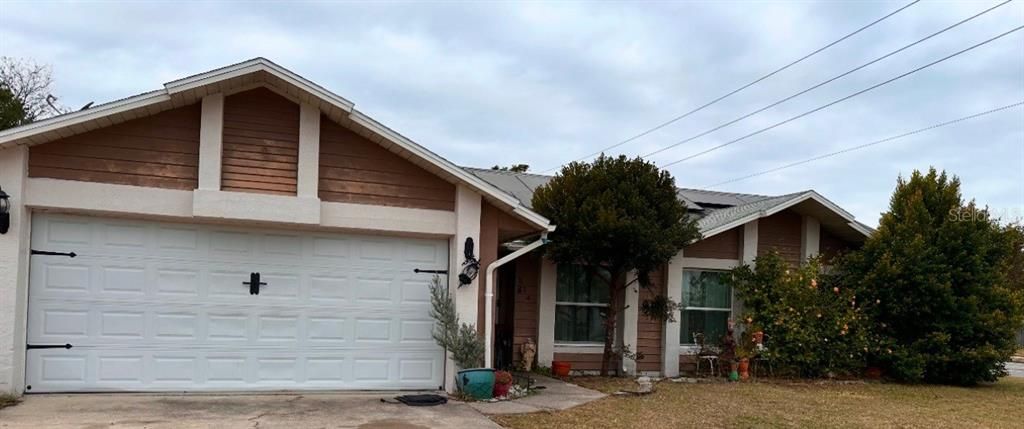 For Sale: $290,000 (3 beds, 2 baths, 1402 Square Feet)