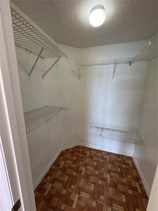 walk-in closet