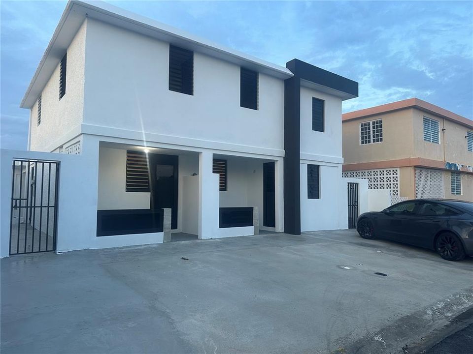 Recently Rented: $1,100 (2 beds, 1 baths, 0 Square Feet)