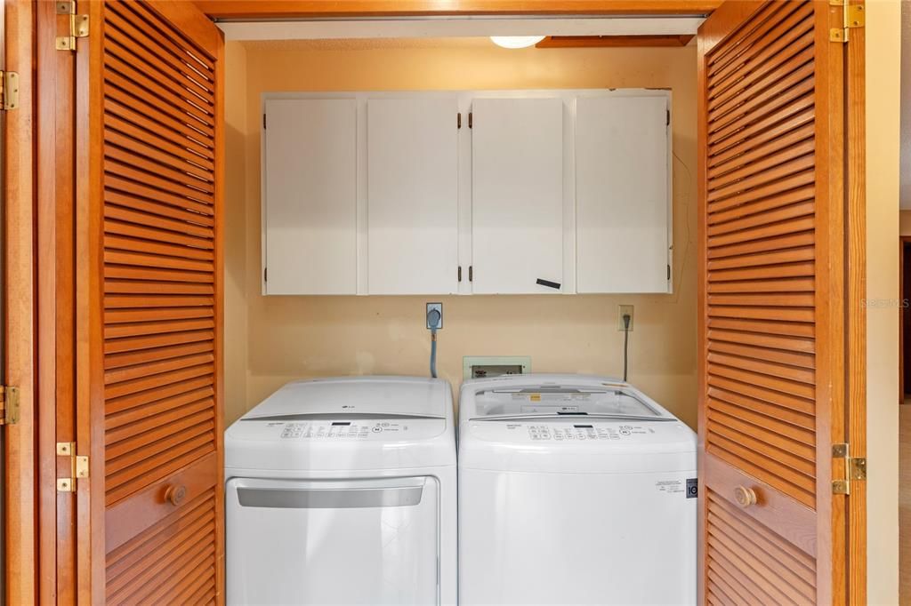 Washer/Dryer Closet Included with Sale