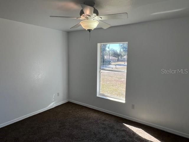 For Rent: $1,600 (3 beds, 2 baths, 1338 Square Feet)