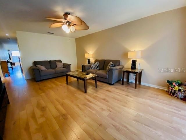 For Rent: $2,295 (2 beds, 2 baths, 1538 Square Feet)