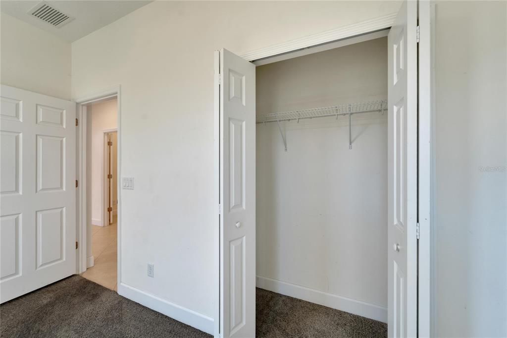 For Sale: $369,900 (2 beds, 2 baths, 1668 Square Feet)