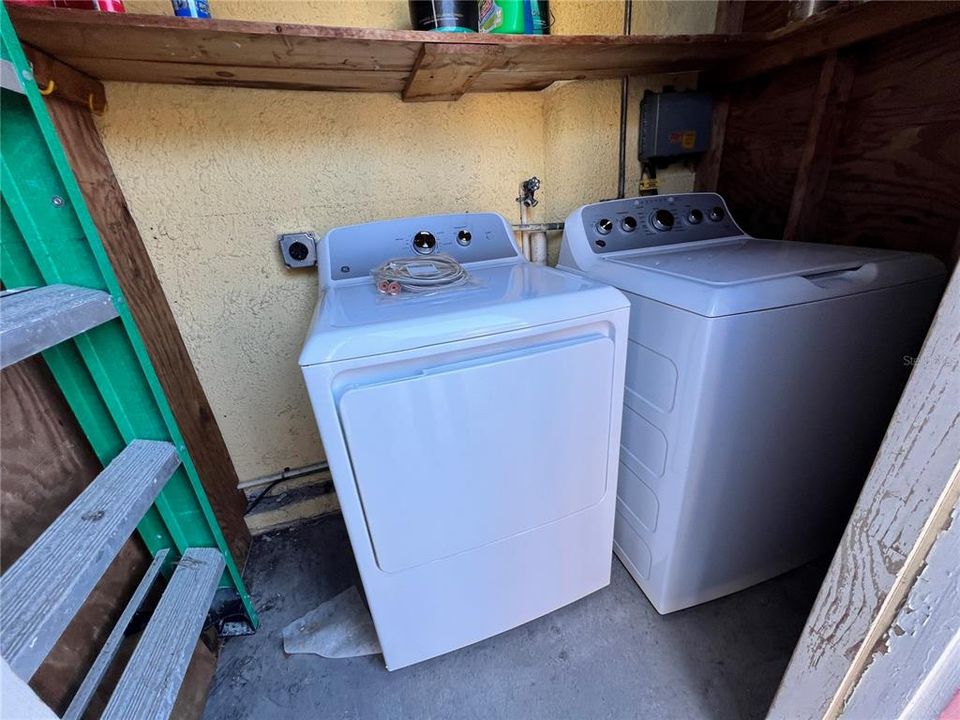 Nerw Washer & Dryer