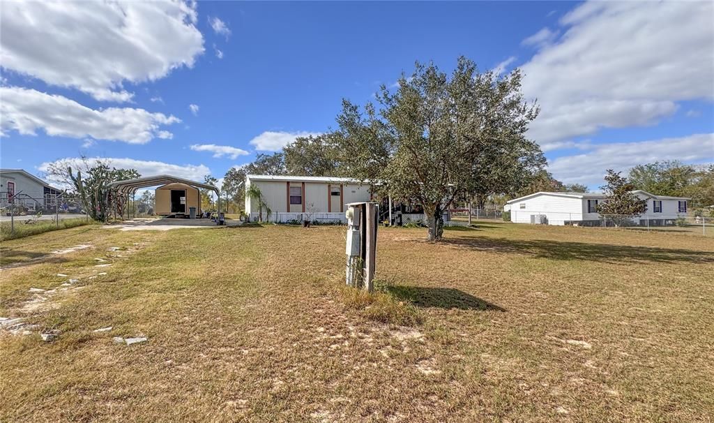 Active With Contract: $134,900 (2 beds, 2 baths, 784 Square Feet)