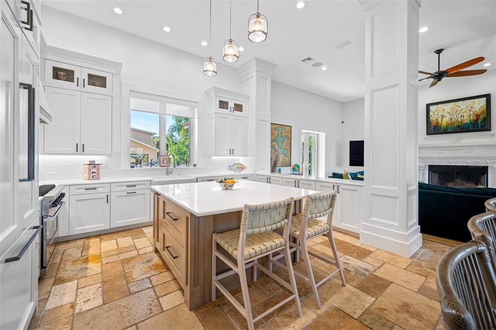 Fabulous Kitchen with island