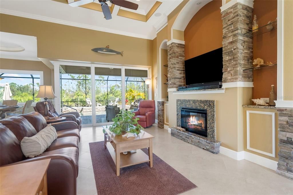 High ceilings, fireplace and more