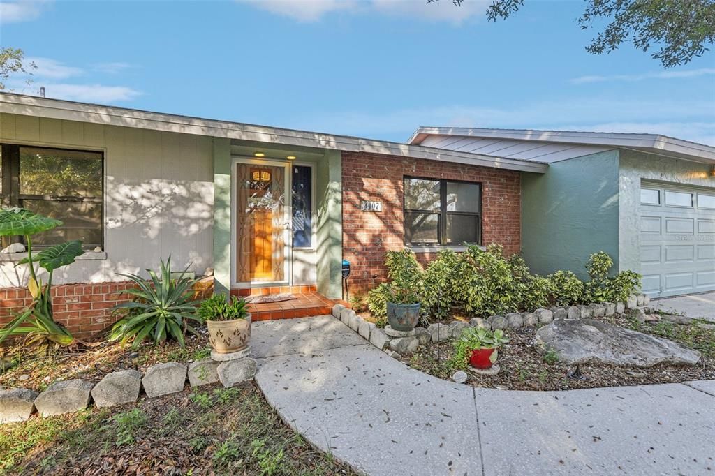 For Sale: $403,990 (3 beds, 2 baths, 1716 Square Feet)