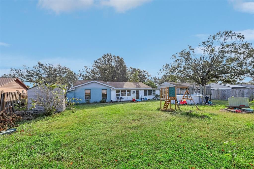 For Sale: $403,990 (3 beds, 2 baths, 1716 Square Feet)