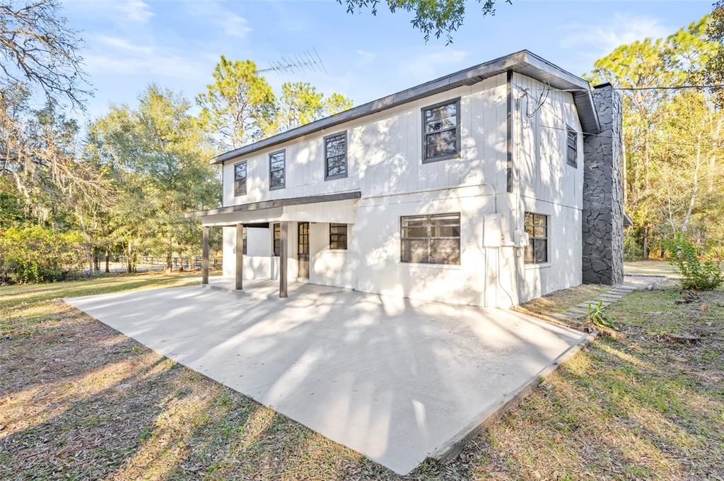 For Sale: $499,000 (3 beds, 2 baths, 2288 Square Feet)