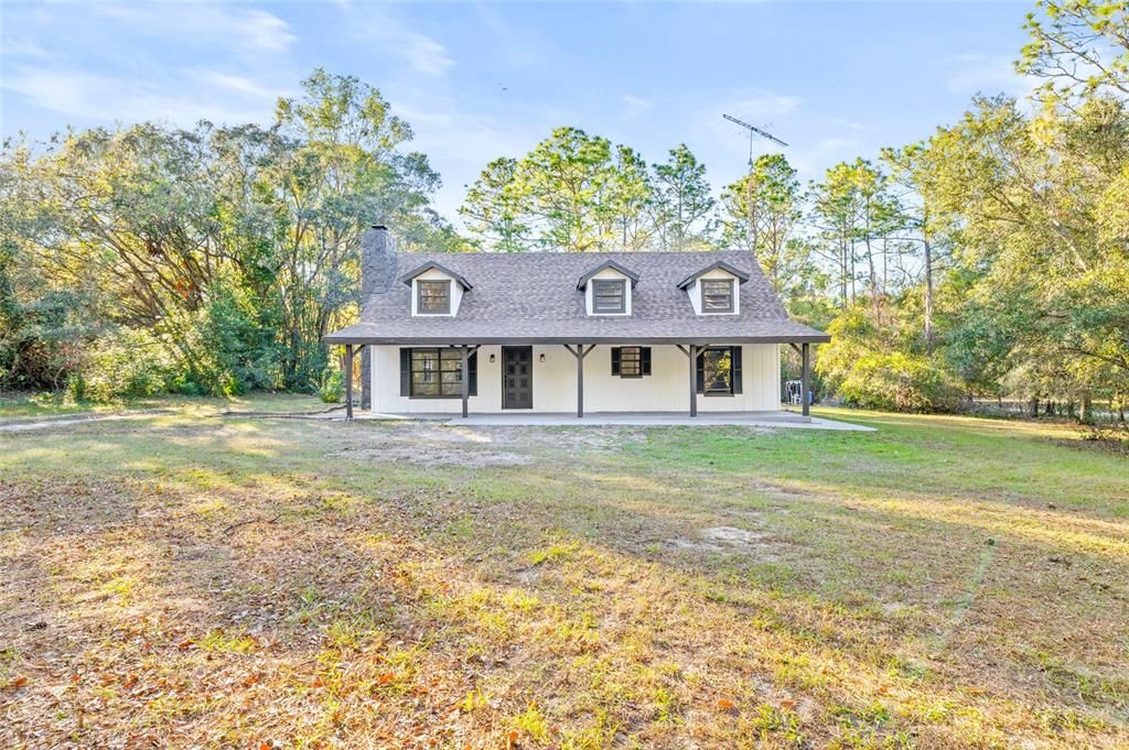 For Sale: $499,000 (3 beds, 2 baths, 2288 Square Feet)