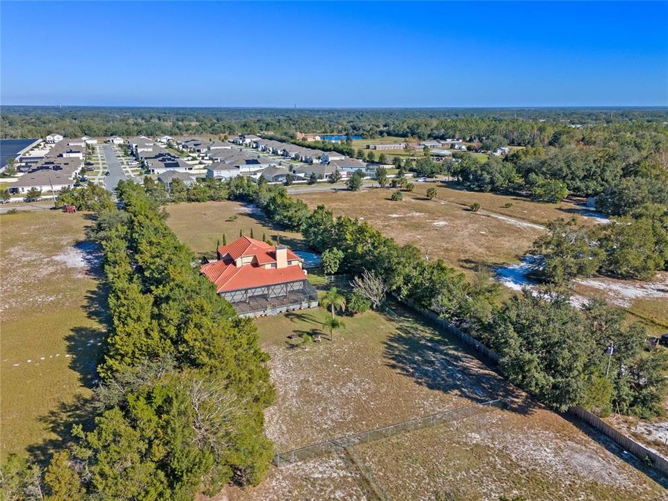 For Sale: $1,295,000 (4 beds, 2 baths, 2838 Square Feet)