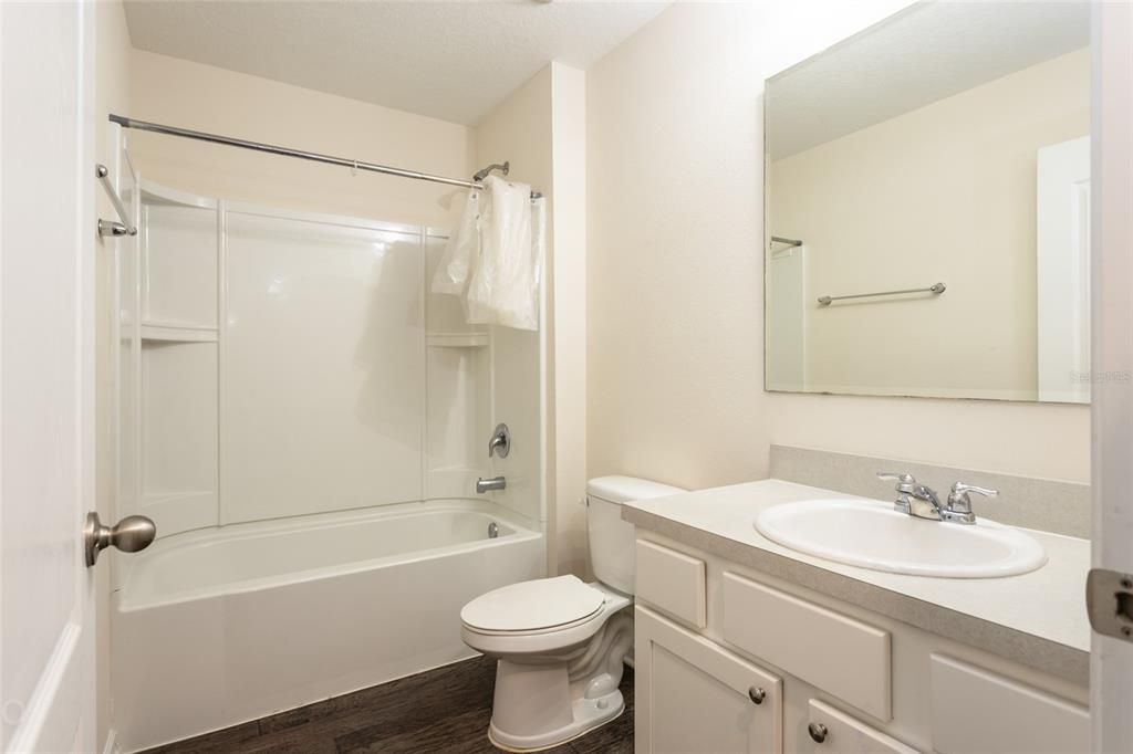 Active With Contract: $325,000 (4 beds, 2 baths, 1862 Square Feet)