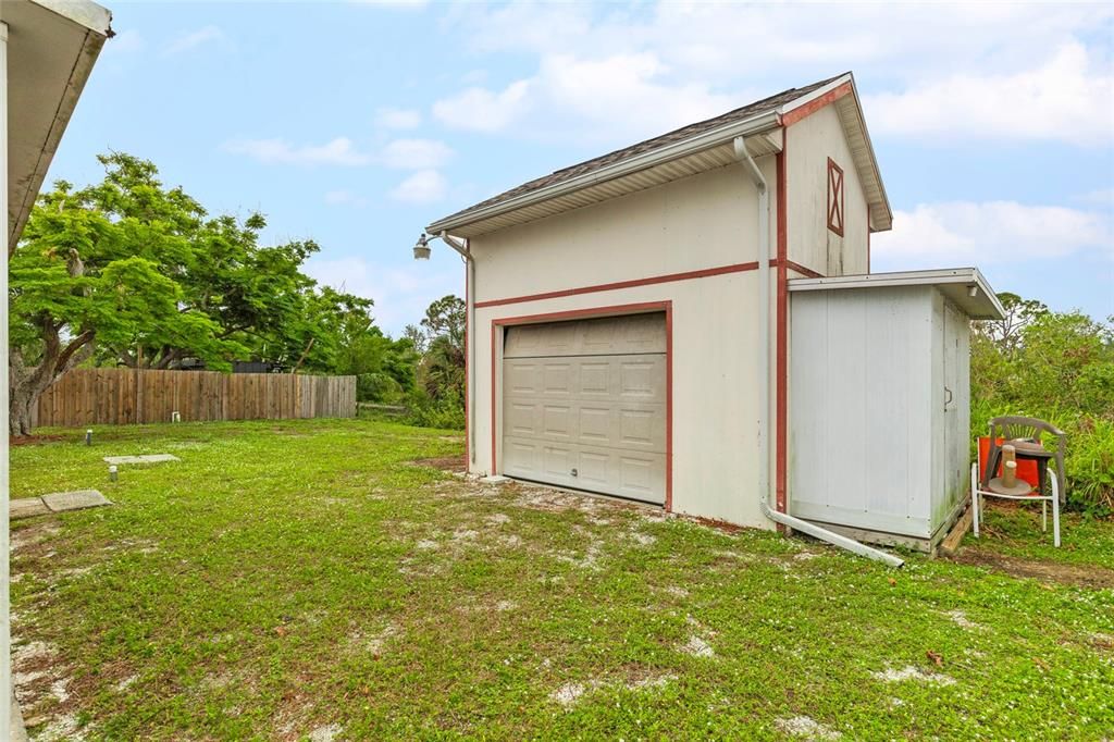 For Sale: $499,000 (2 beds, 2 baths, 1173 Square Feet)