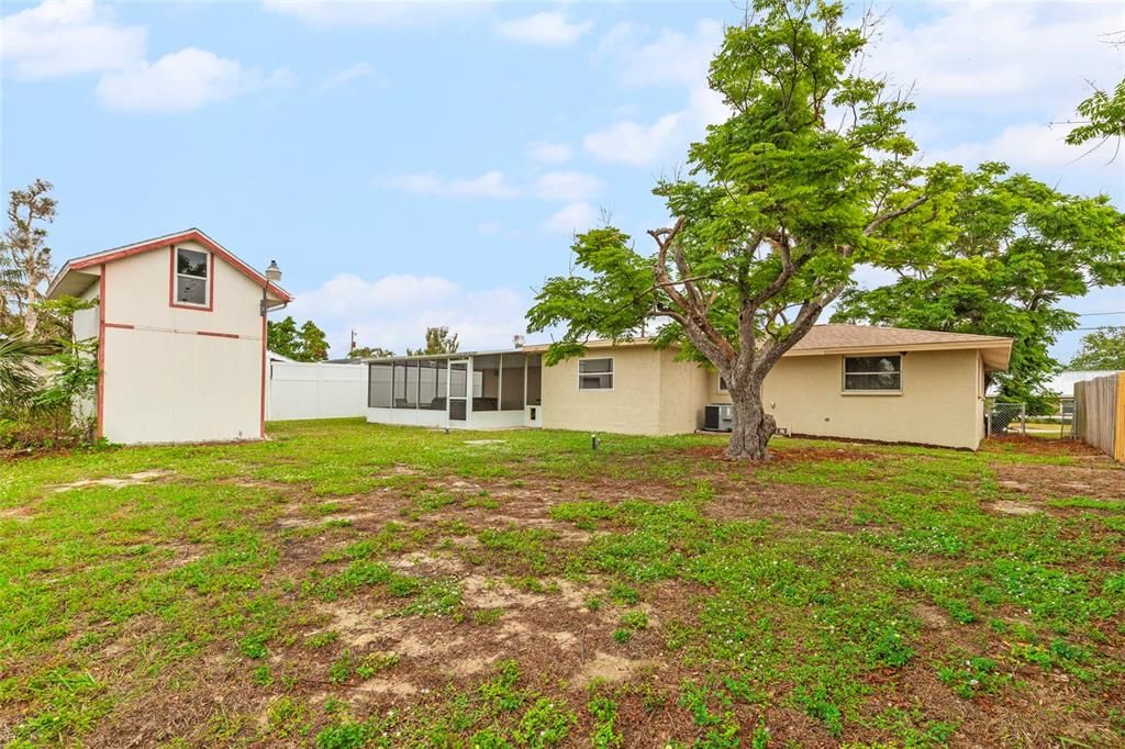 For Sale: $499,000 (2 beds, 2 baths, 1173 Square Feet)