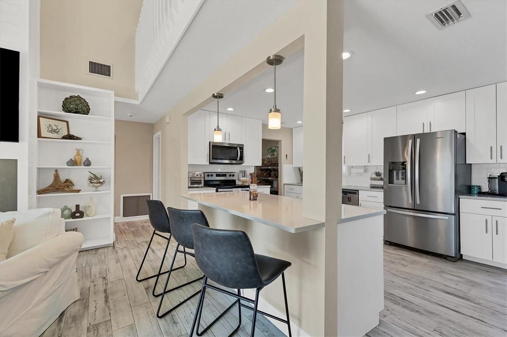 Kitchen Breakfast Bar