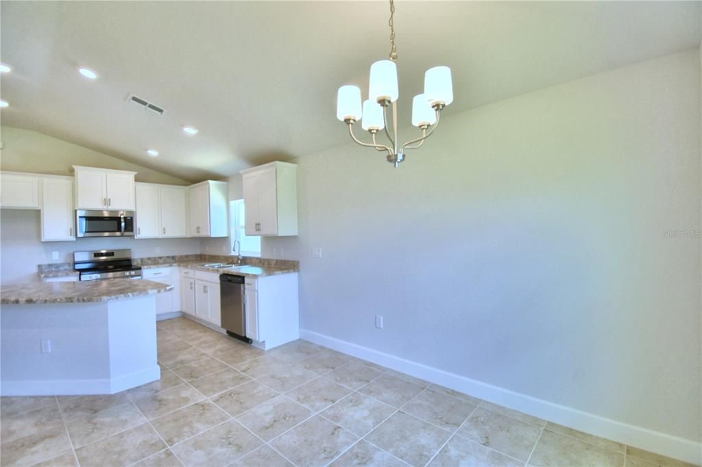 For Sale: $306,875 (3 beds, 2 baths, 1512 Square Feet)