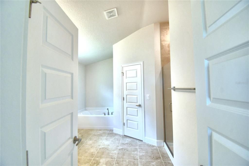 For Sale: $306,875 (3 beds, 2 baths, 1512 Square Feet)