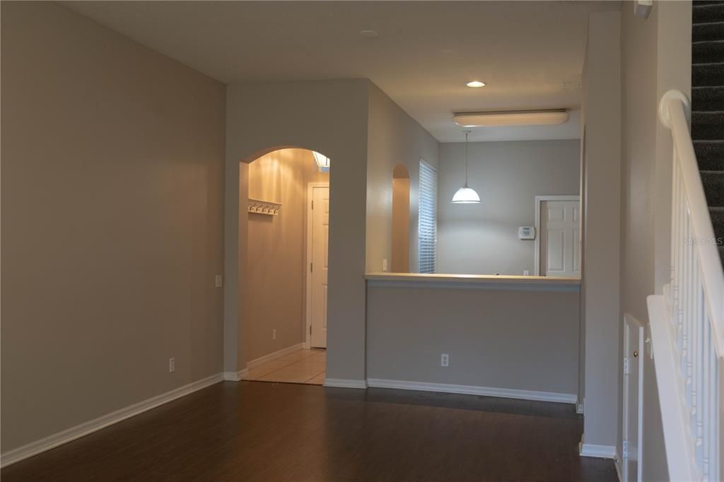 For Rent: $1,800 (2 beds, 2 baths, 1240 Square Feet)