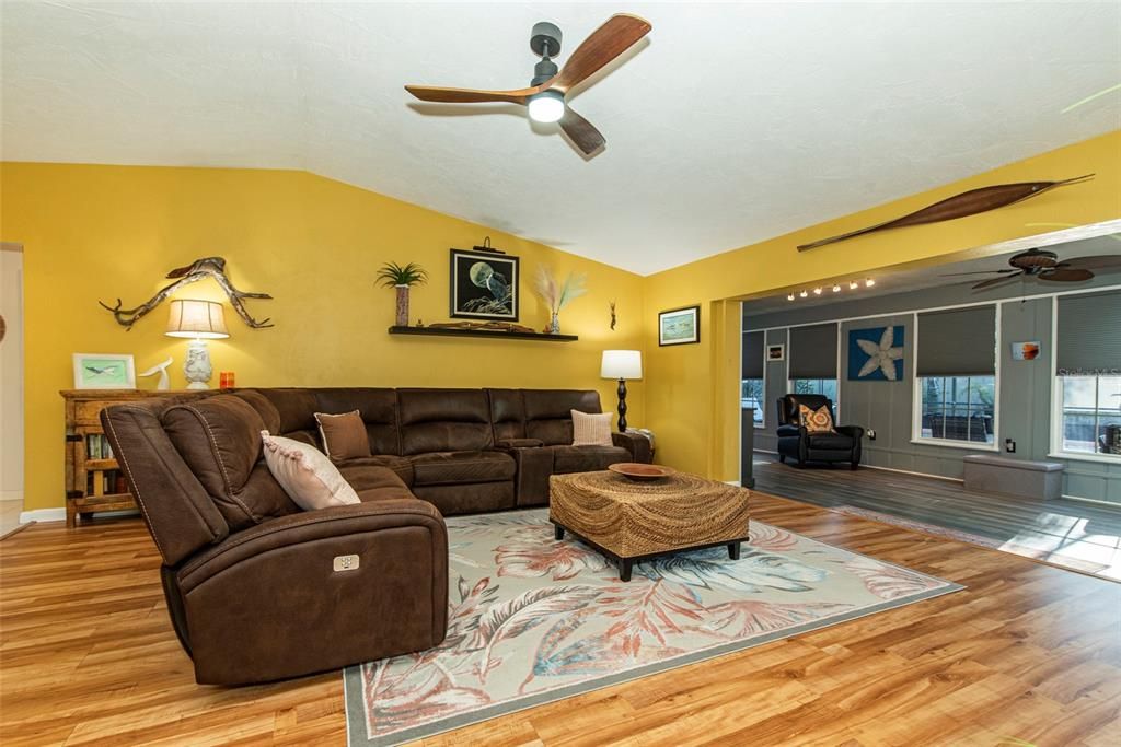 For Sale: $449,000 (3 beds, 2 baths, 2056 Square Feet)