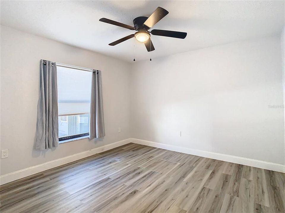 For Sale: $549,000 (3 beds, 2 baths, 1670 Square Feet)