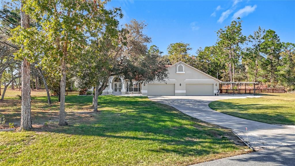 For Sale: $549,000 (3 beds, 2 baths, 1670 Square Feet)