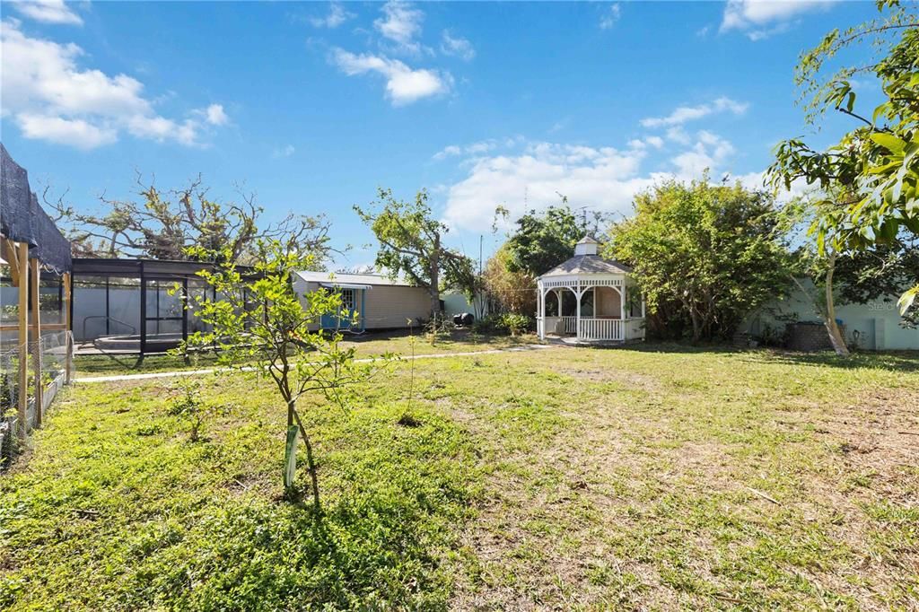 For Sale: $600,000 (3 beds, 2 baths, 2311 Square Feet)