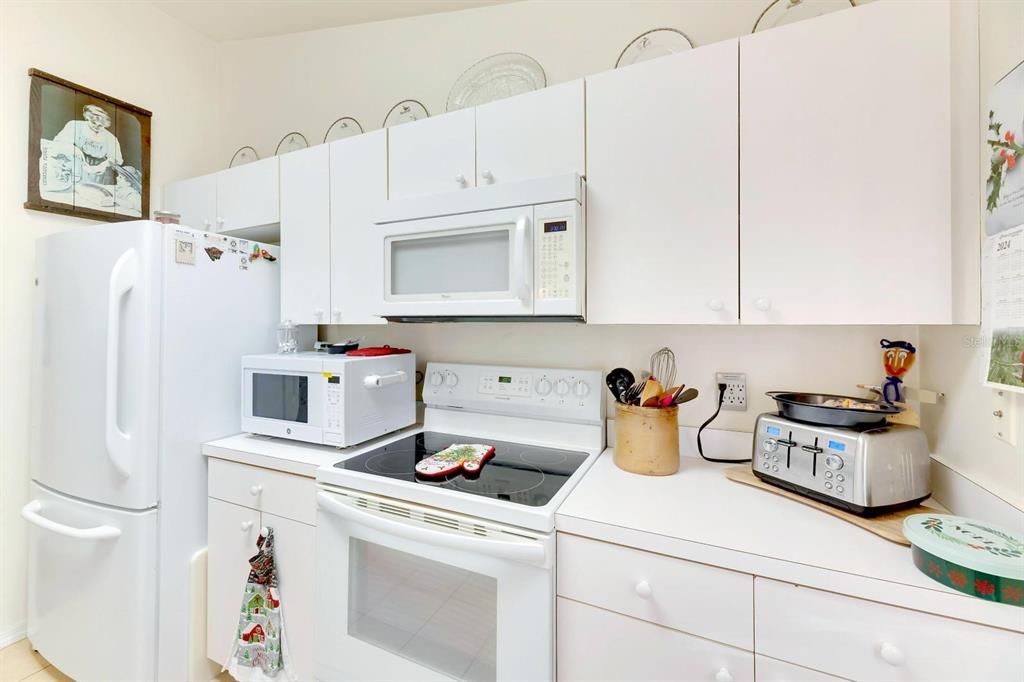 Kitchen Doors and Drawers