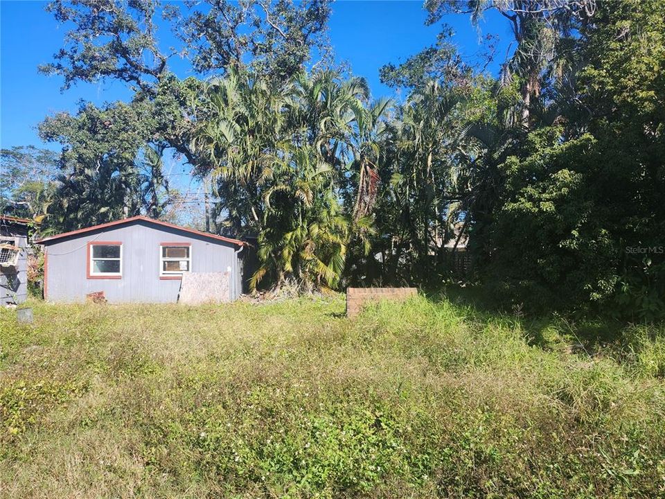 En Venta: $300,000 (0.26 acres)