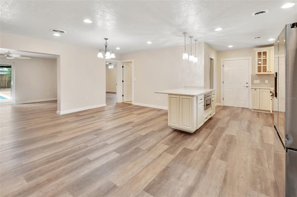 kitchen diningroom