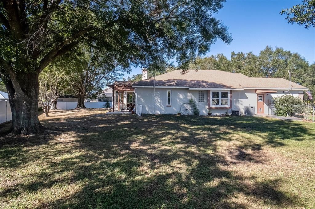 For Sale: $419,000 (3 beds, 2 baths, 2100 Square Feet)