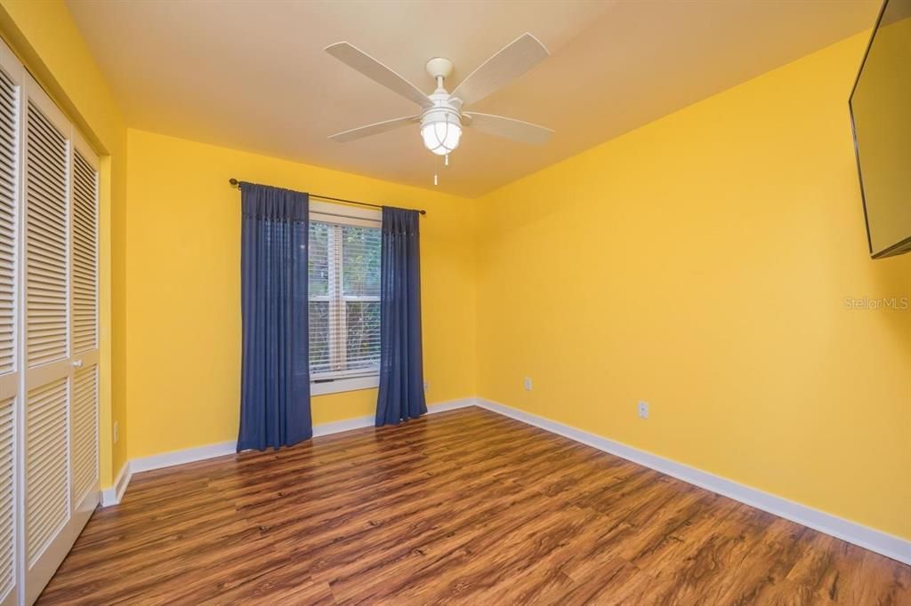 For Sale: $464,500 (3 beds, 2 baths, 1479 Square Feet)