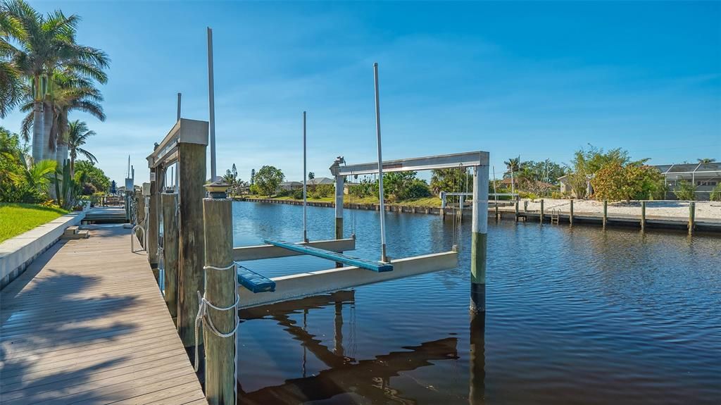 80' Dock & 28,000 lb. Boatlift.  You can be out in Charlotte Harbor within 5 minutes.