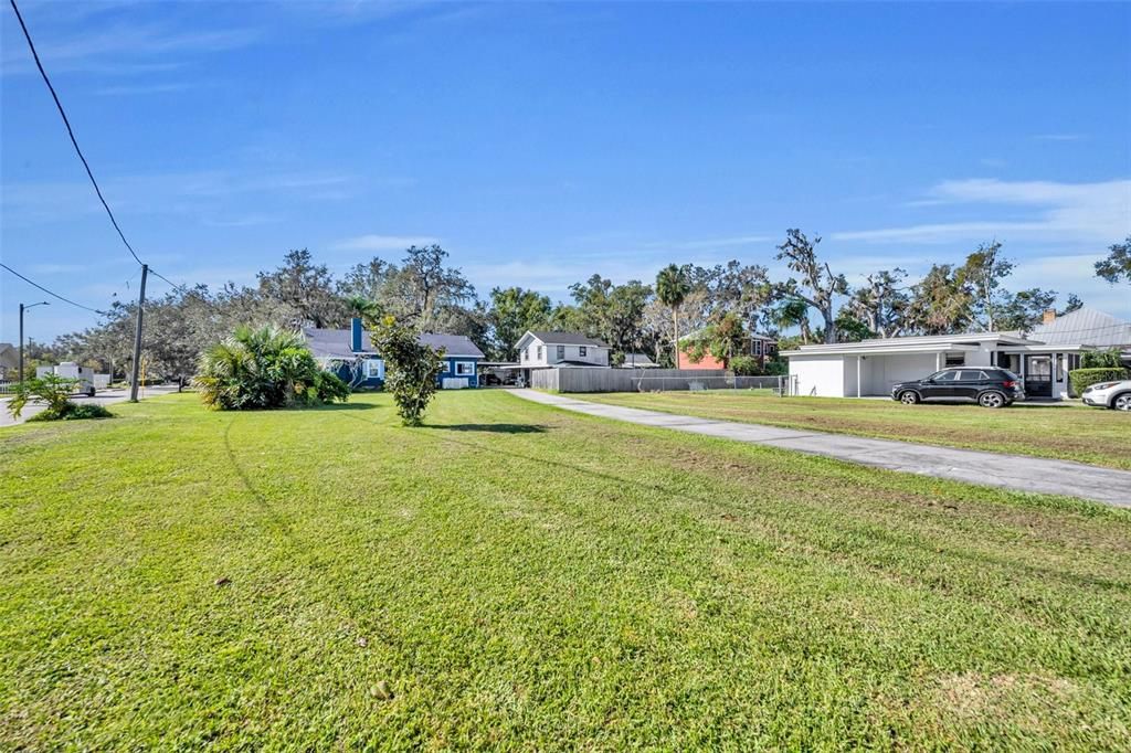 For Sale: $2,200,000 (4 beds, 2 baths, 2868 Square Feet)