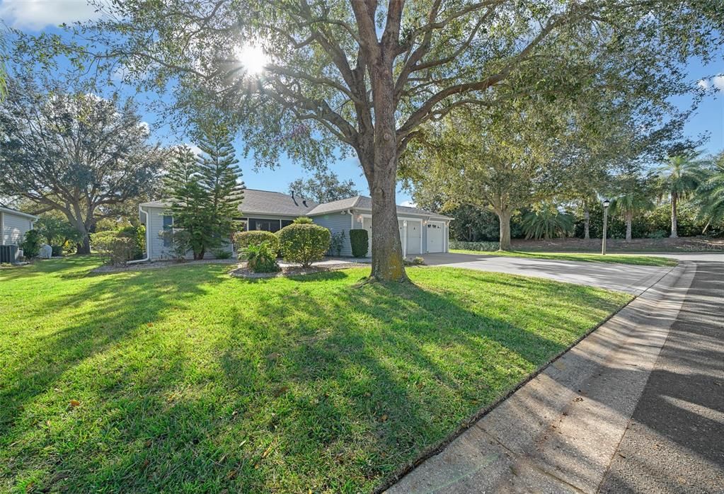 For Sale: $399,900 (3 beds, 2 baths, 1828 Square Feet)