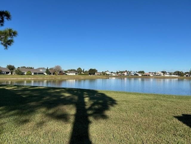 For Sale: $294,000 (3 beds, 2 baths, 1070 Square Feet)