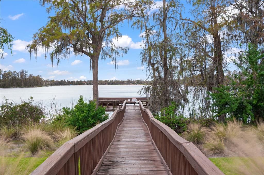 fishing pier2 / lake view