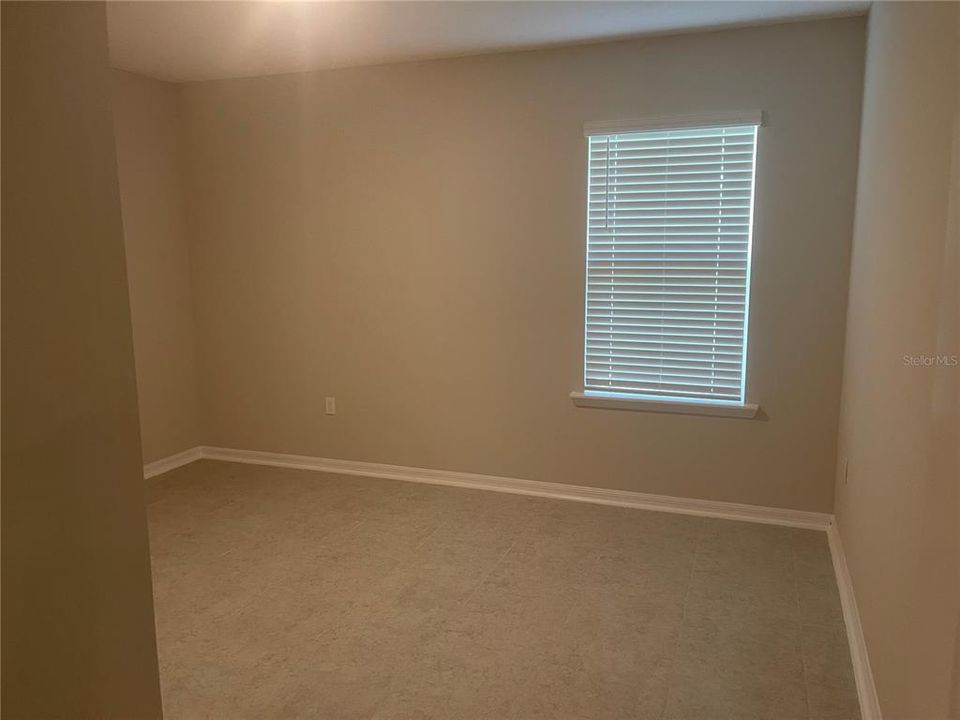 For Rent: $2,300 (4 beds, 2 baths, 2052 Square Feet)