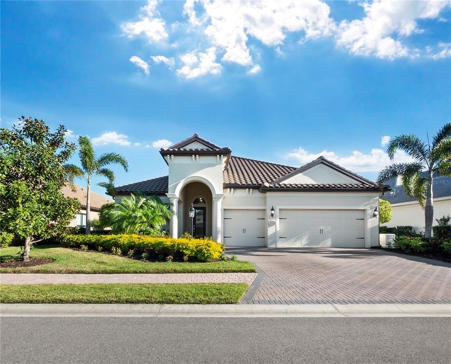 For Sale: $1,350,000 (4 beds, 3 baths, 2783 Square Feet)