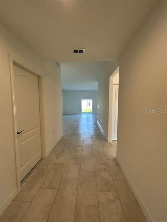 Active With Contract: $309,900 (3 beds, 2 baths, 1447 Square Feet)