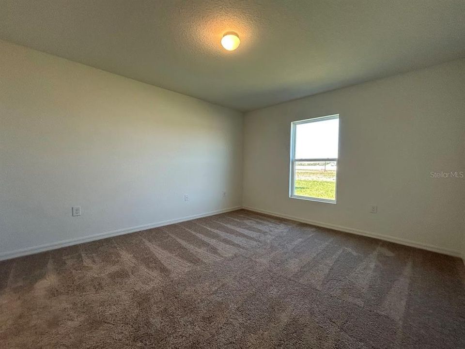 Active With Contract: $309,900 (3 beds, 2 baths, 1447 Square Feet)