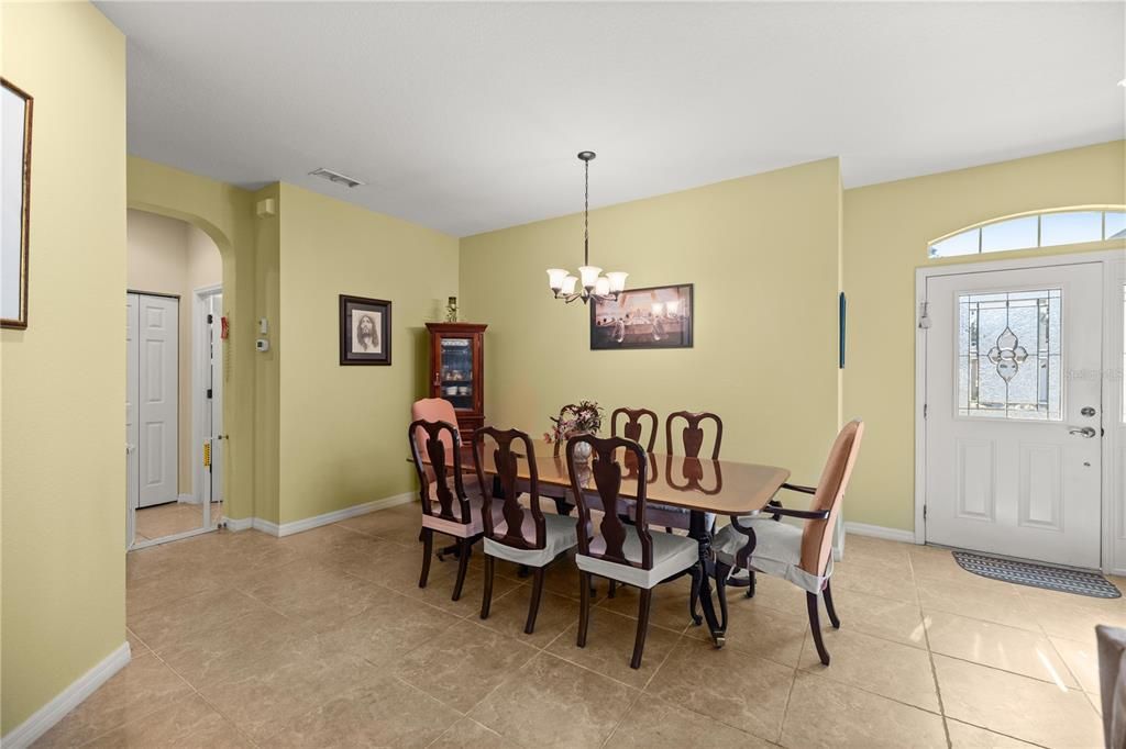 DINING ROOM  & FRONT DOOR VIEW