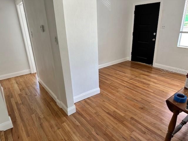 For Rent: $2,800 (2 beds, 1 baths, 1086 Square Feet)