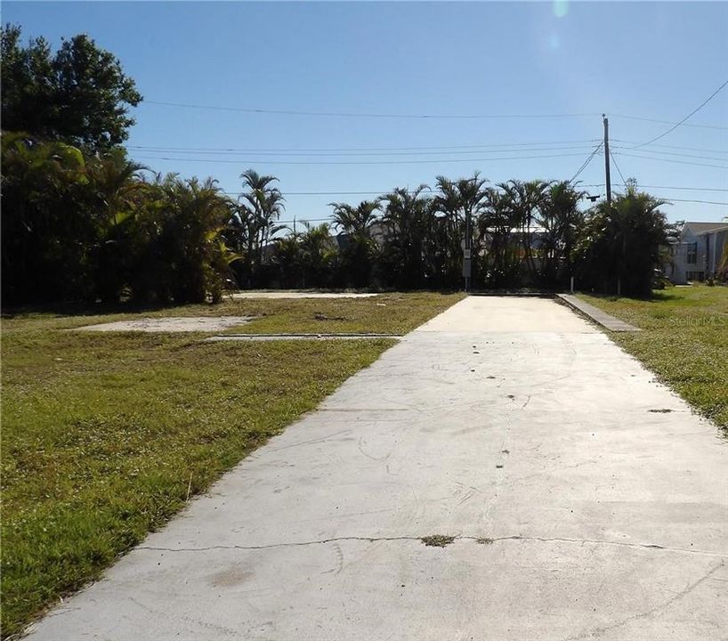 Driveway is perfect for parking your vehicles or boat